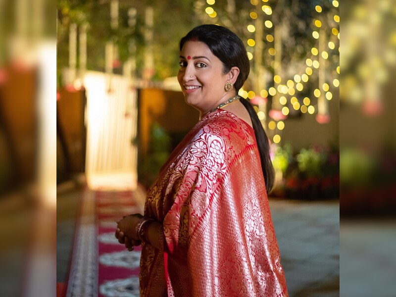 3774946-smriti-irani-4