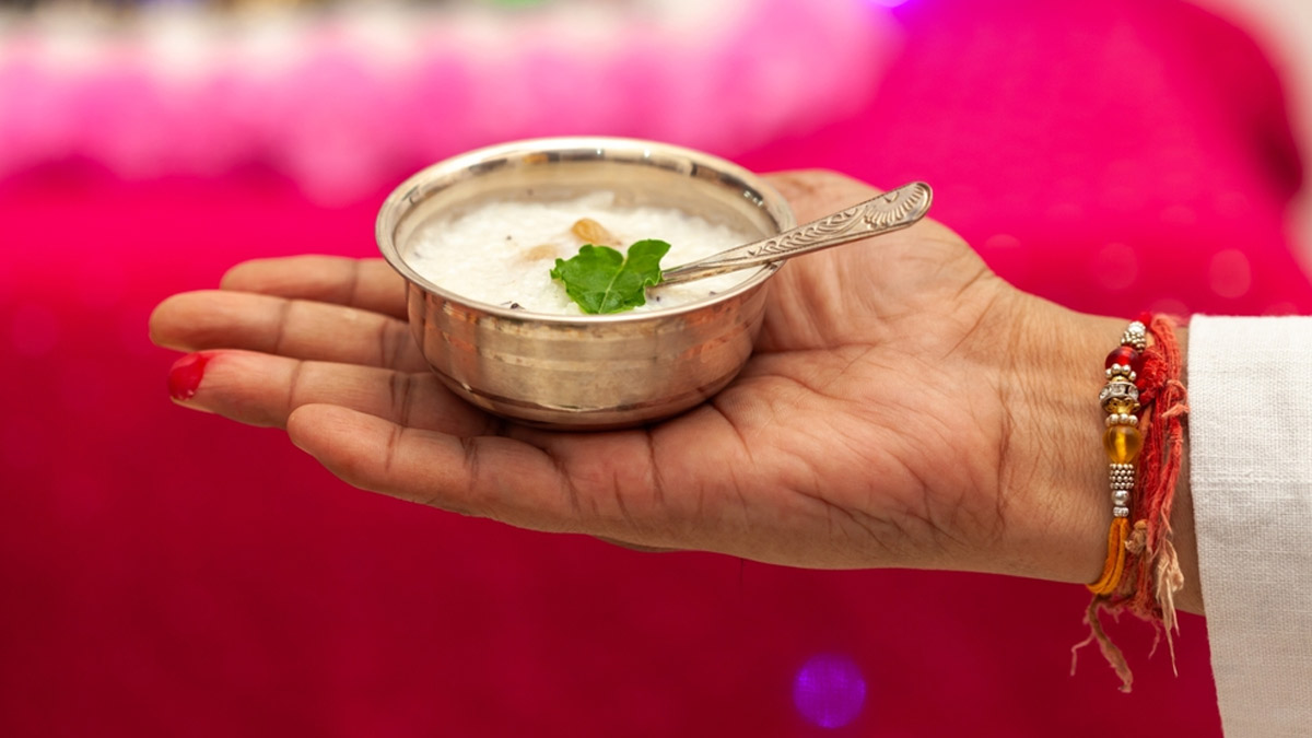 shivling pr panchamrit chadhane se kya hota hai