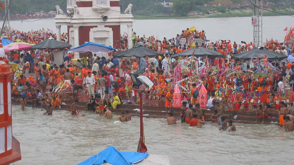 stampede at mansa devi temple haridwar avoid these places to visit in sawan with kidsss