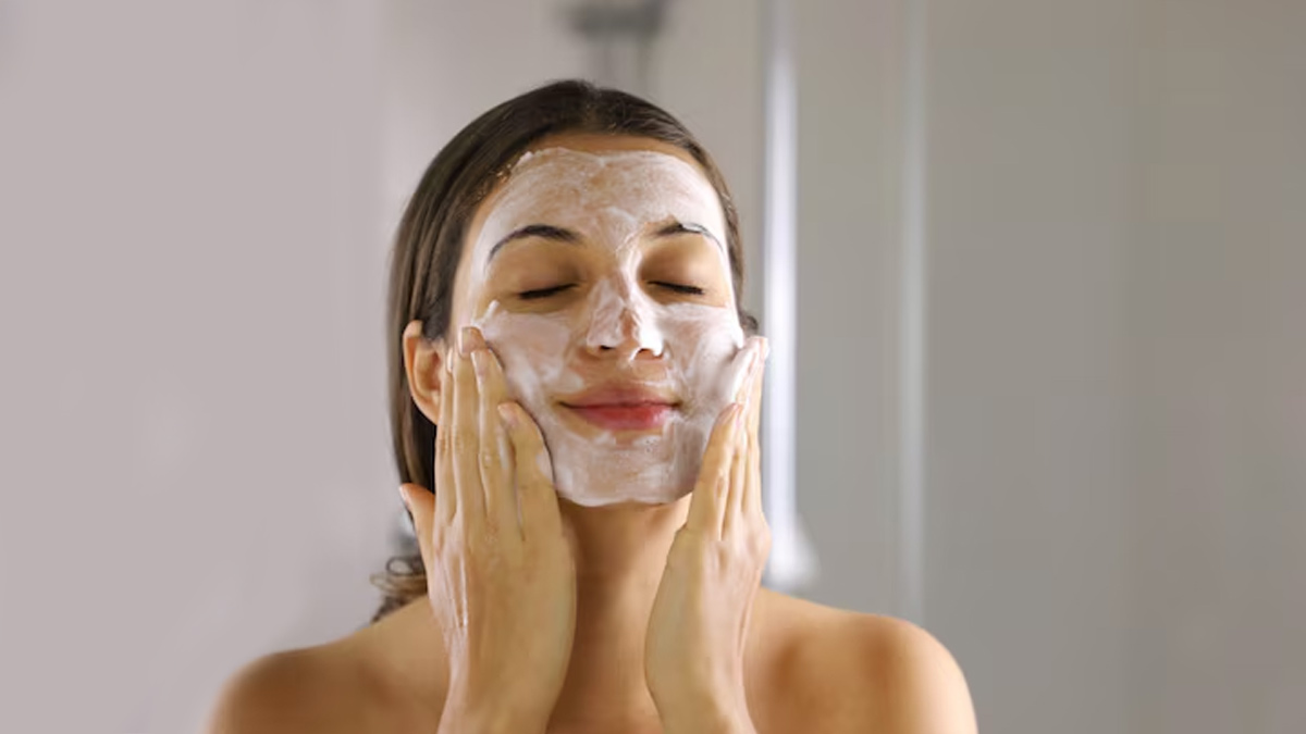 homemade face wash for oil free and glowing skin