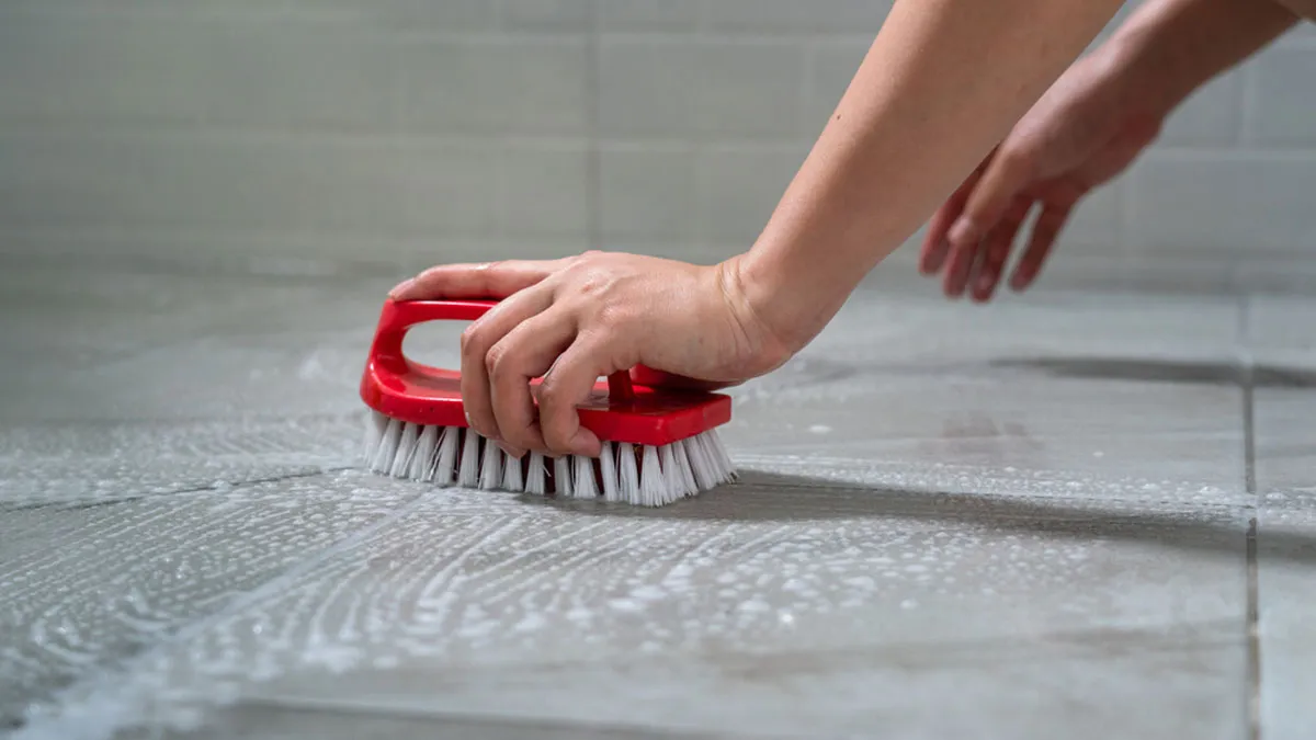 asy-bathroom-floor-cleaning-1740732122287