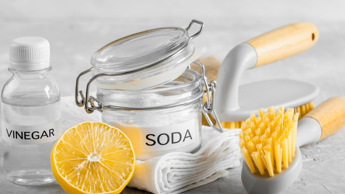 baking soda and lemon using steel utensils cleaning