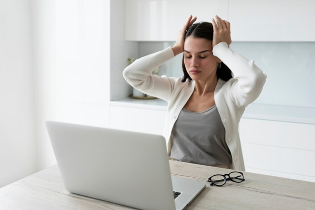 causes of irregular periods besides pcods