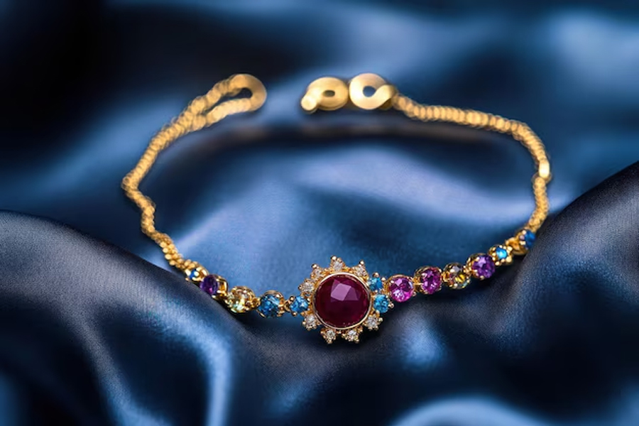 silver gold rakhi tips in hindi