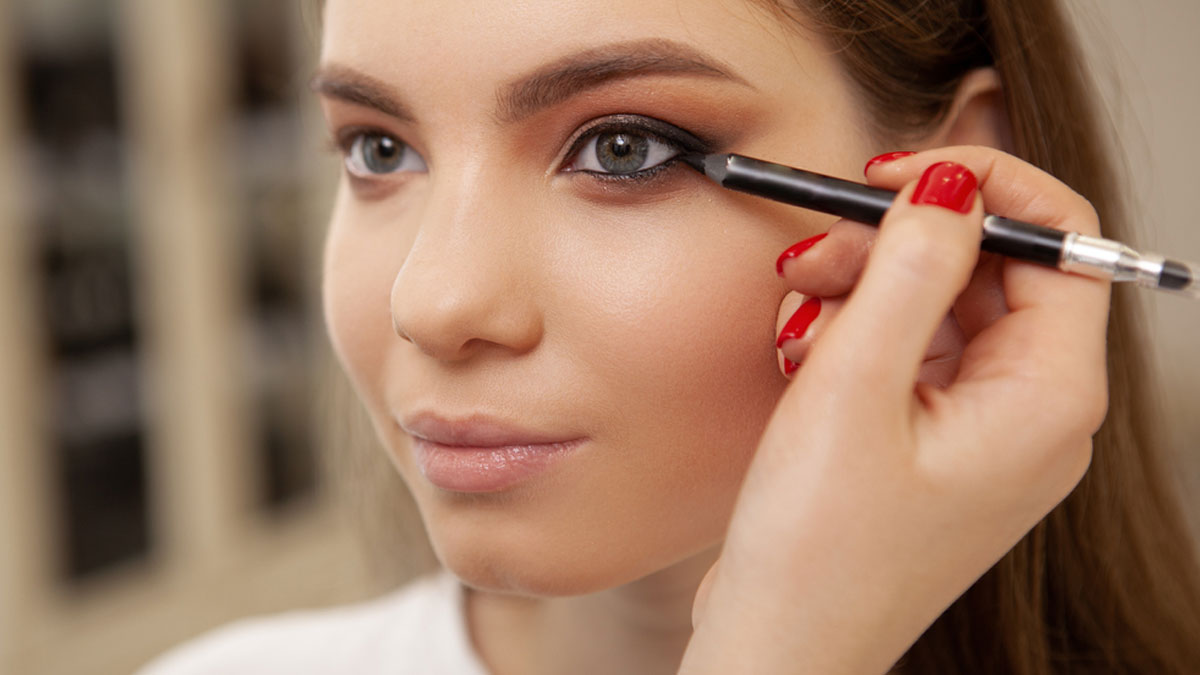 kajal according to skin tone