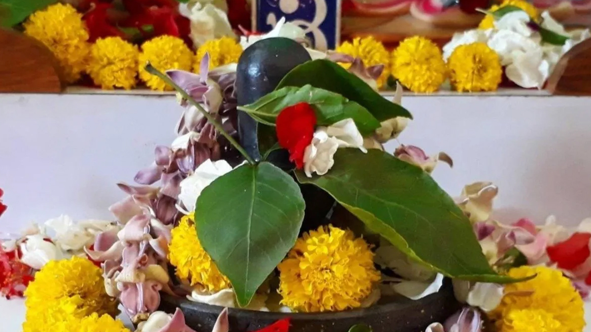 august last pradosh vrat 2025 ka muhurat