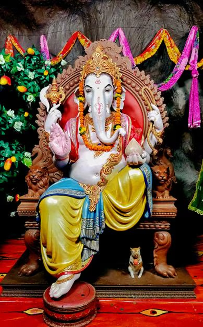 Ganesh shthapna