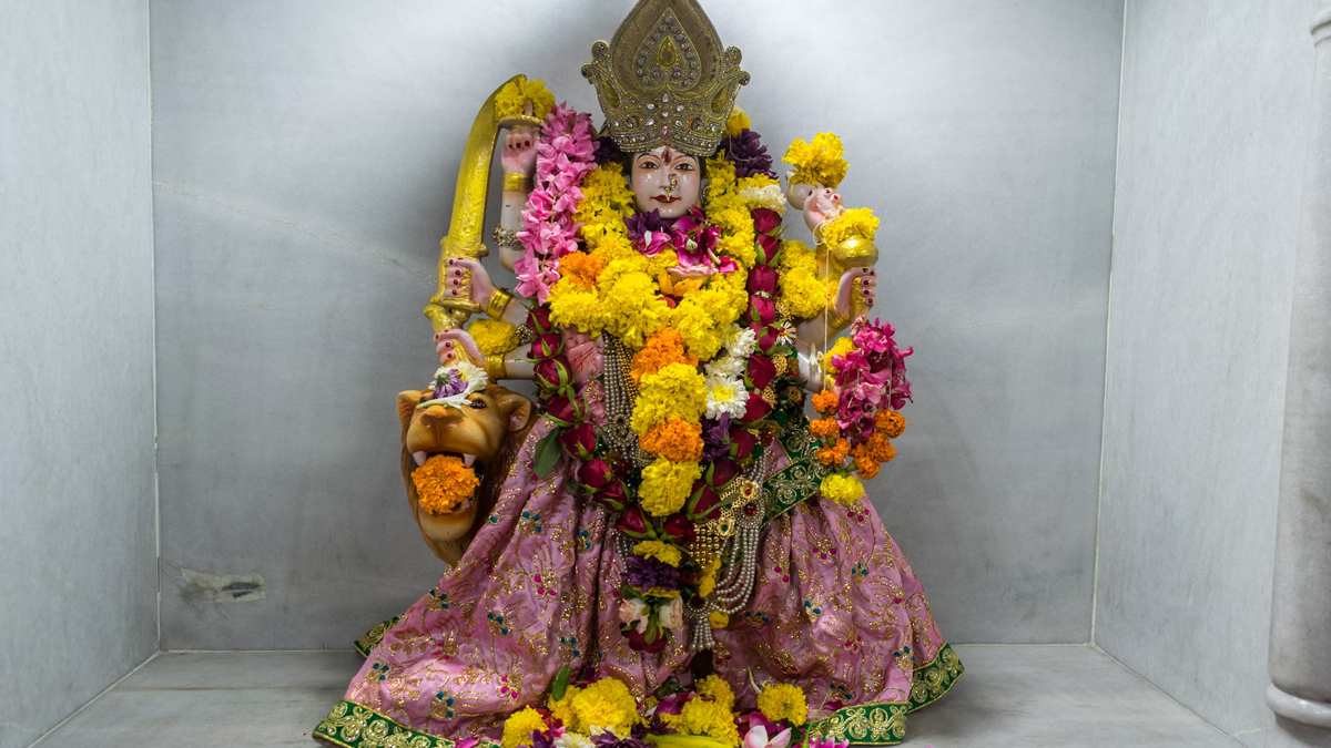 flowers under pillow