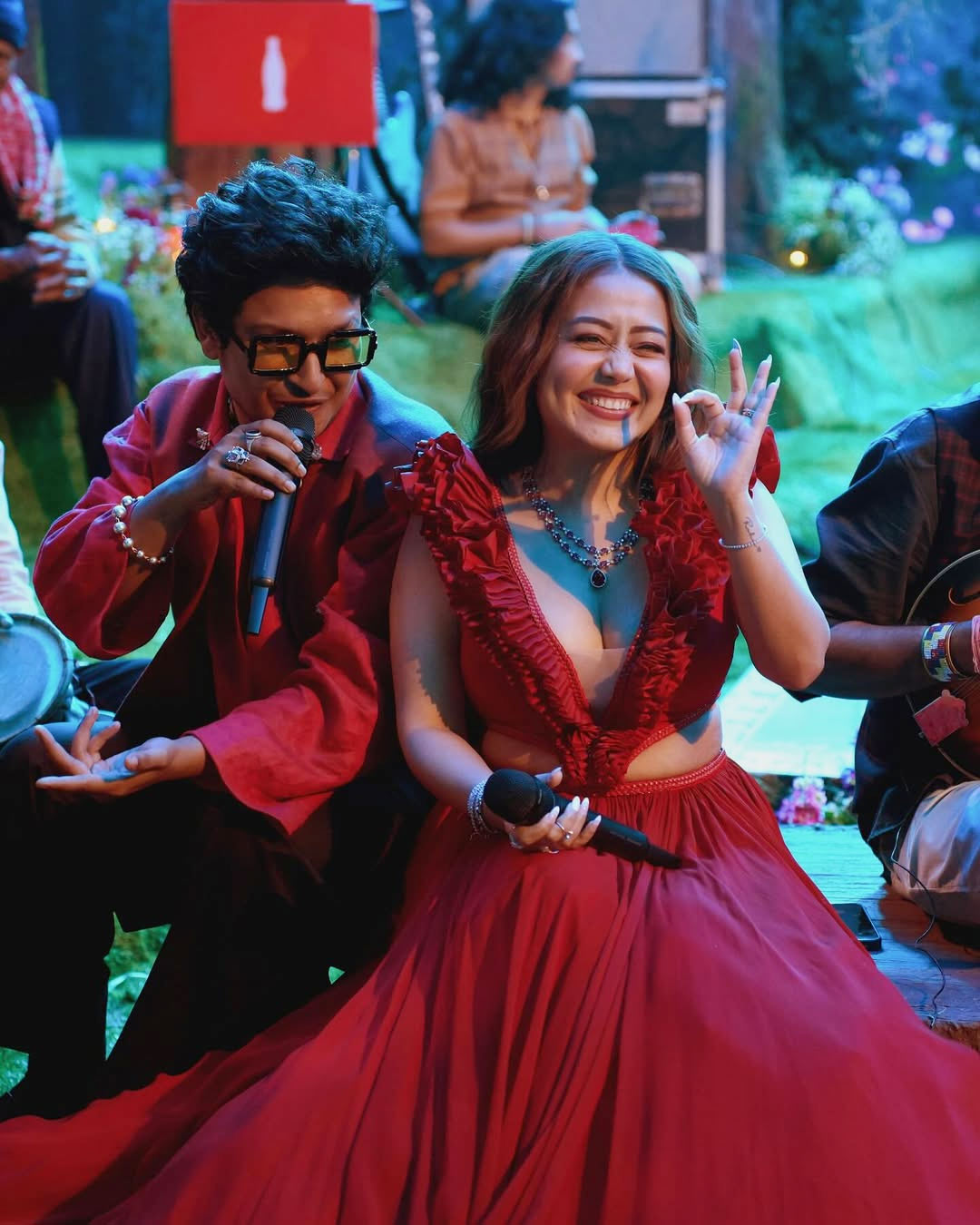 best upper wear for short height woman to look tall 1