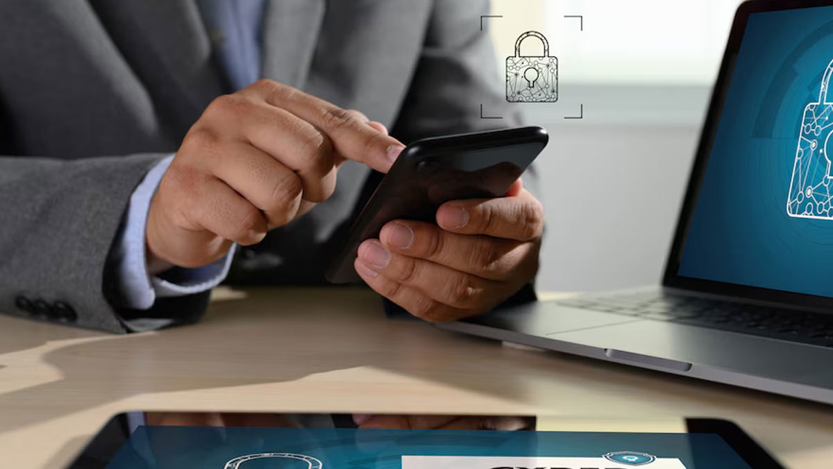 what to do if you accidentally shared otp with fraud caller1