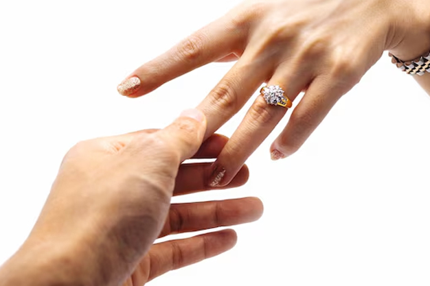 what kind of engagement ring is lucky