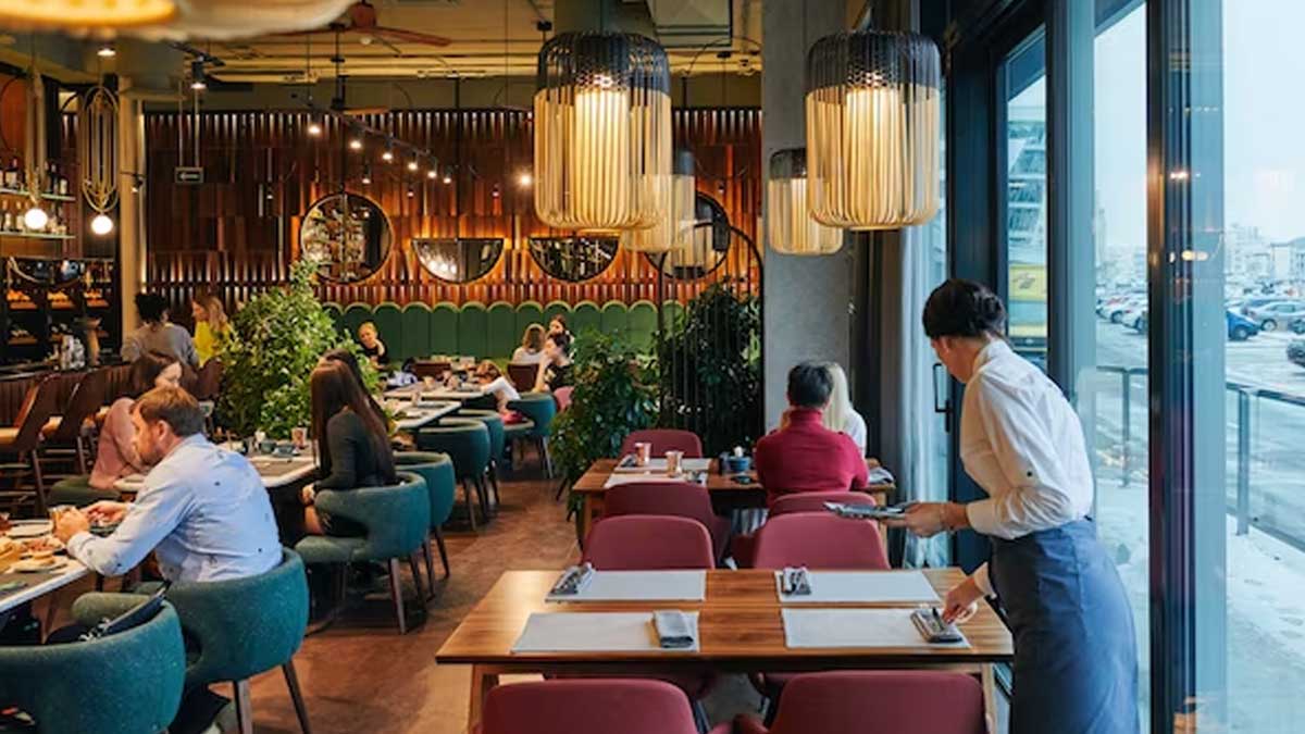 What are the rules for ordering food at restaurants