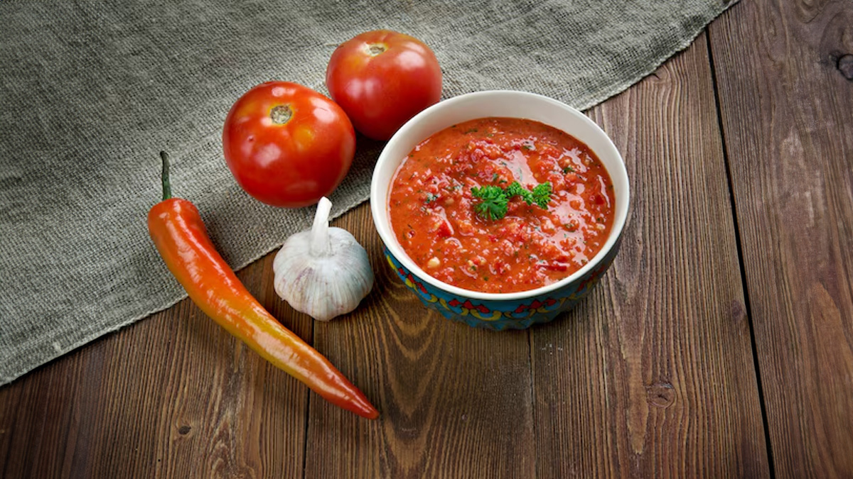 tomato lehsun chutney
