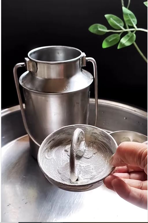 how to clean sticky greasy kettle lid know easy process