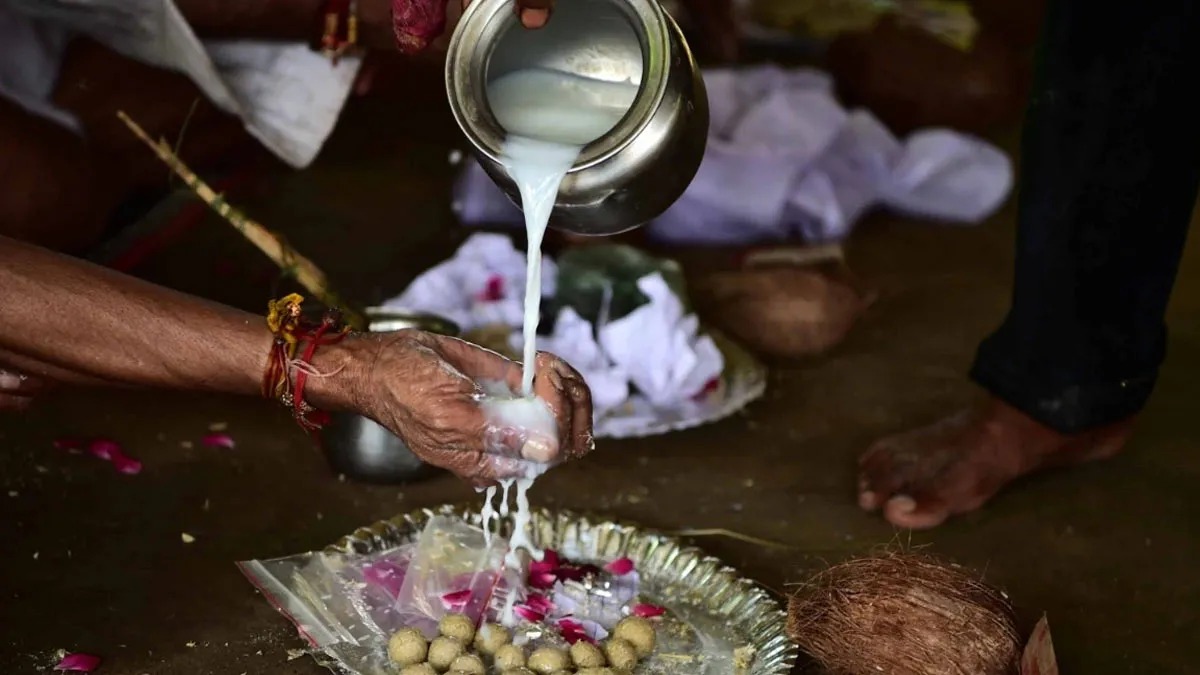 pitro ki puja na karne se kya hota hai