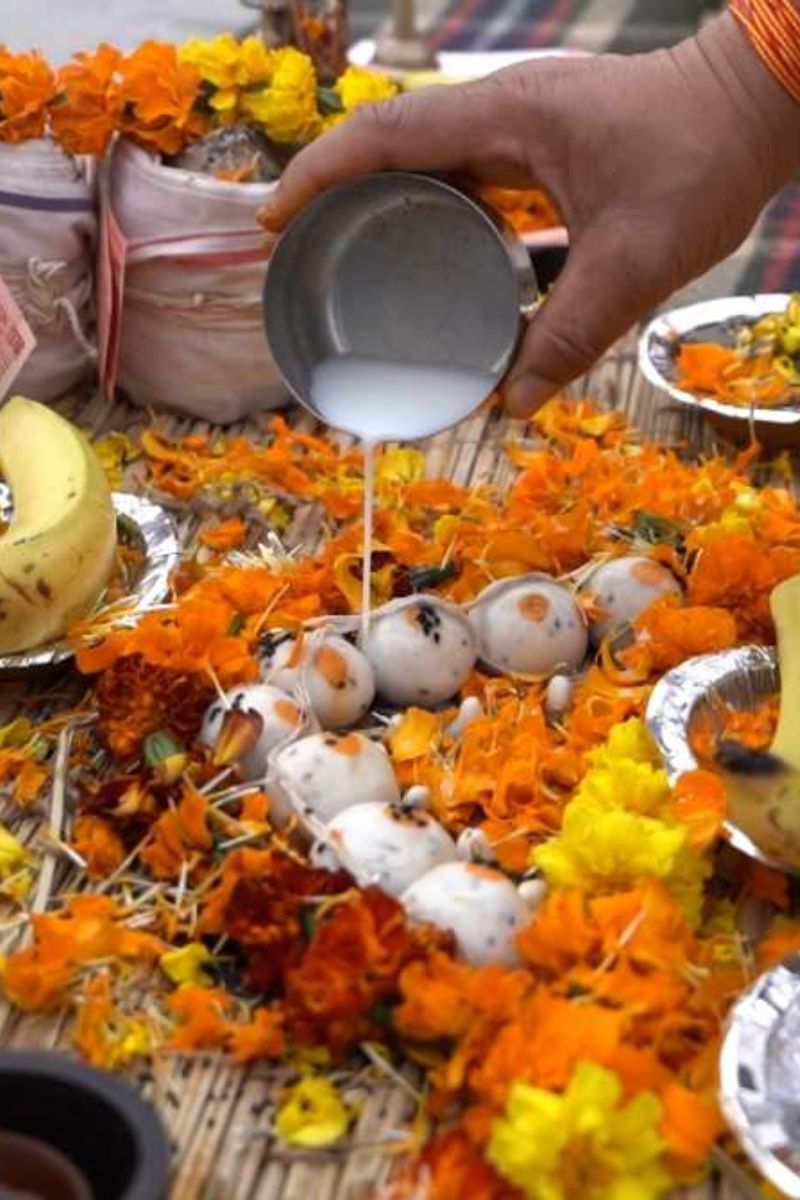 why we should keep water for ancestors at home on sarva pitru amavasya