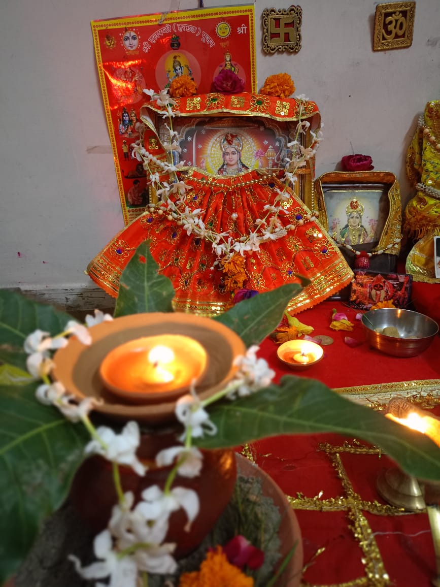 shardiya navratri 2025 kalash sthapana mantra