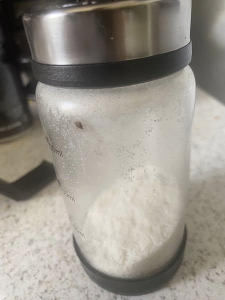 Cheapest ways to remove moisture from salt