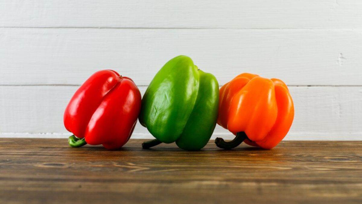 easy way to keep capsicum fresh in fridge1