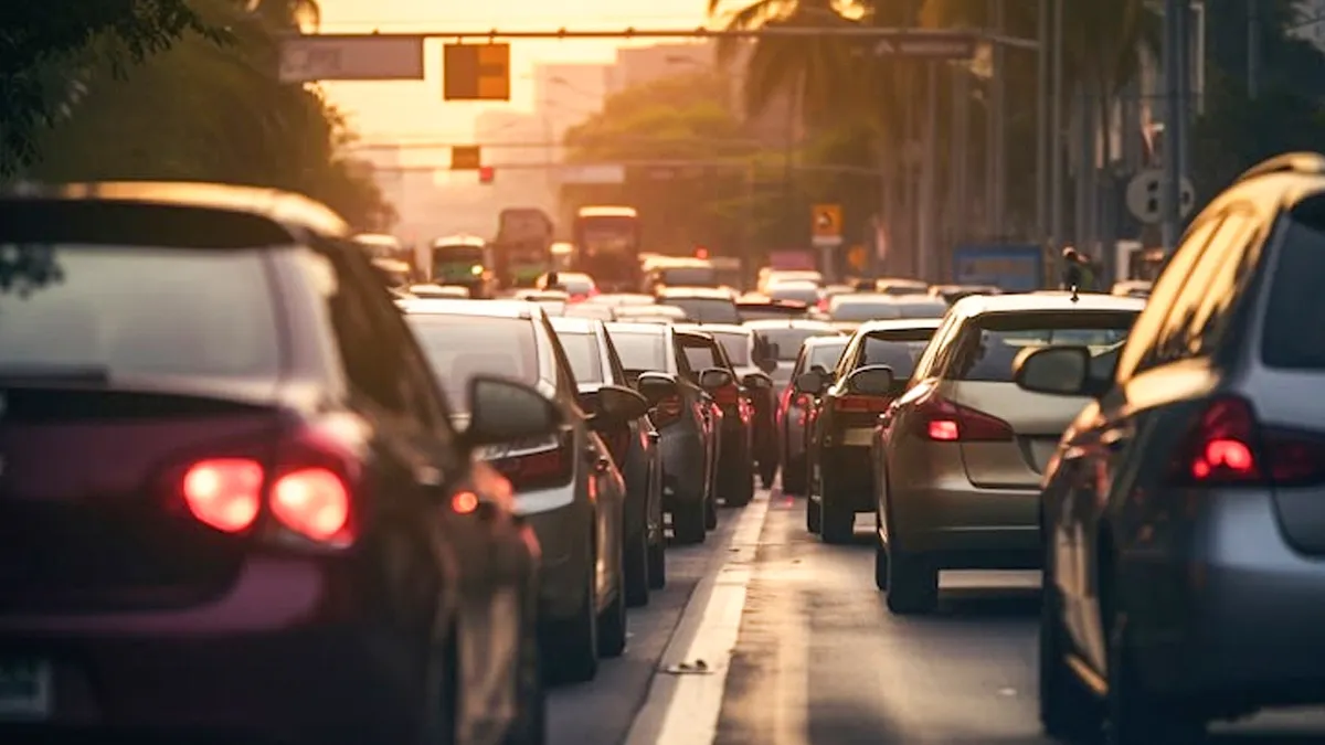 delhi traffic advisory for dussehra ramlila check which roads will have traffic and where it will be clear