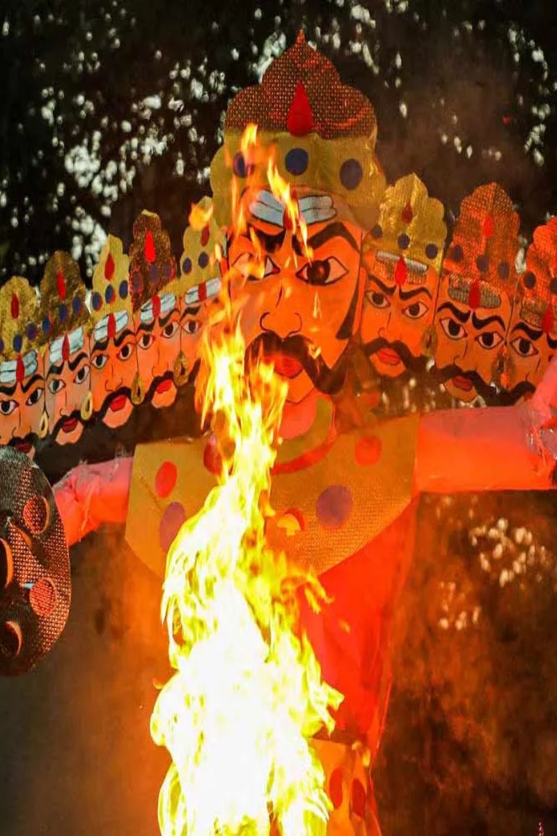 dussehra 2025 ka ravan dahan muhurat