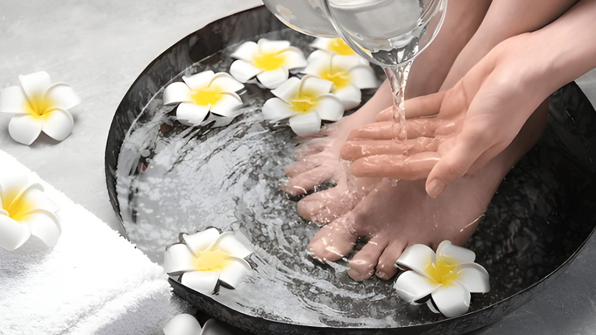 Dhara to reduce burnig sensation in sugar feet