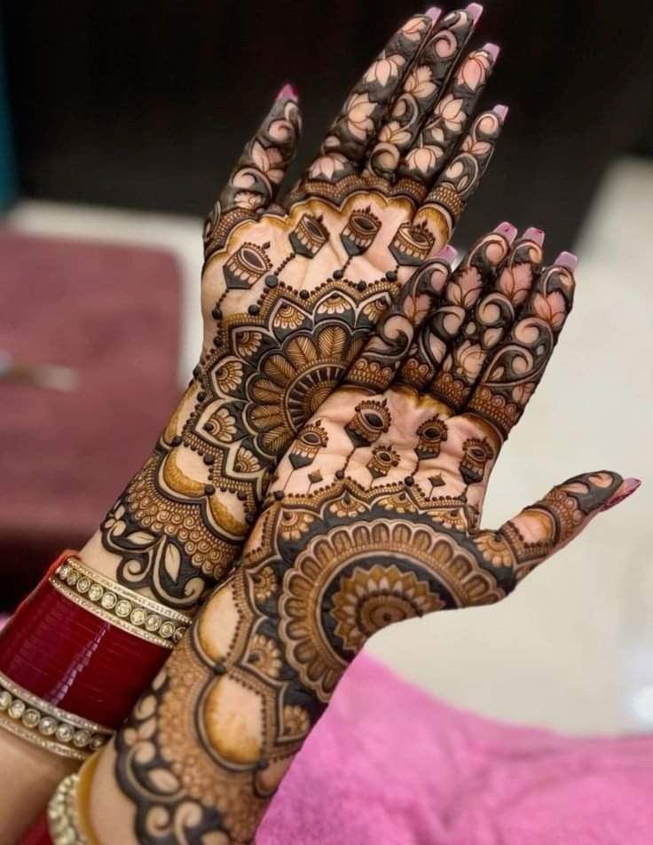 karwa chauth mehndi designs under 200