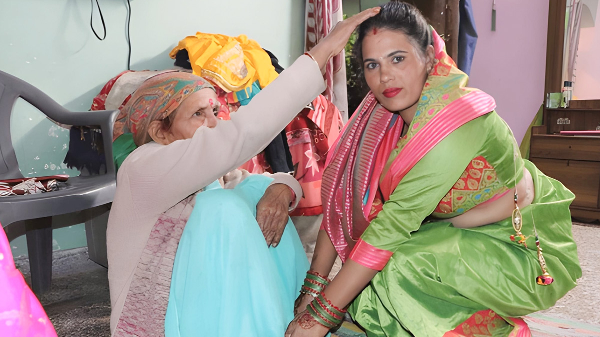 Karwa Chauth ritual to remove negativity in marriage