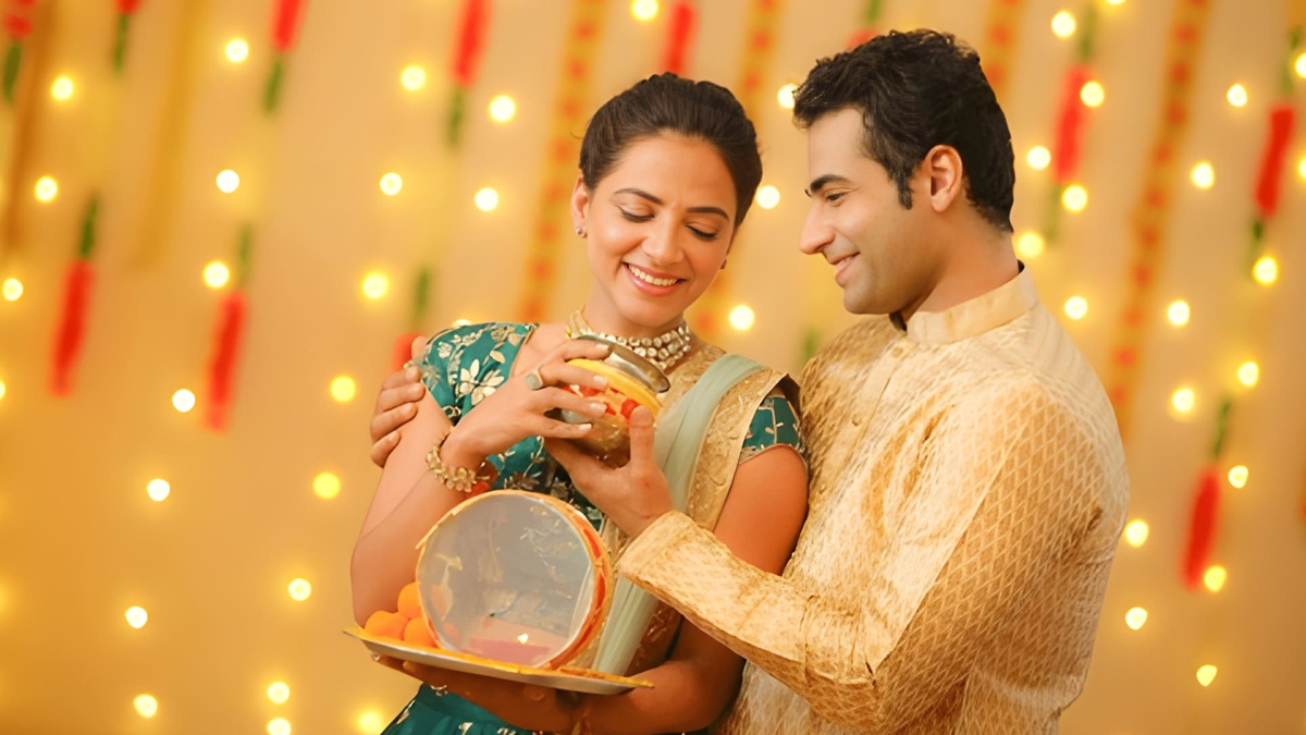 karwa chauth lucky colours to wear