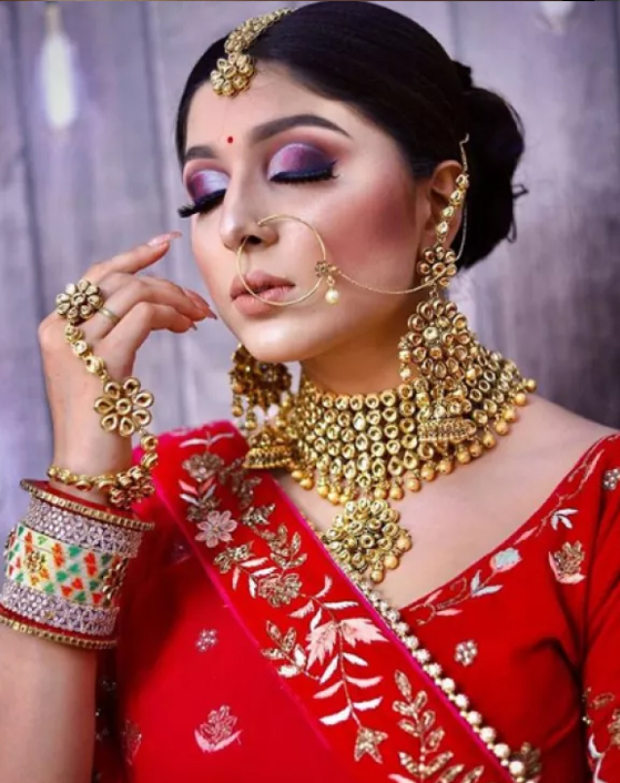 karwa chauth nath designs