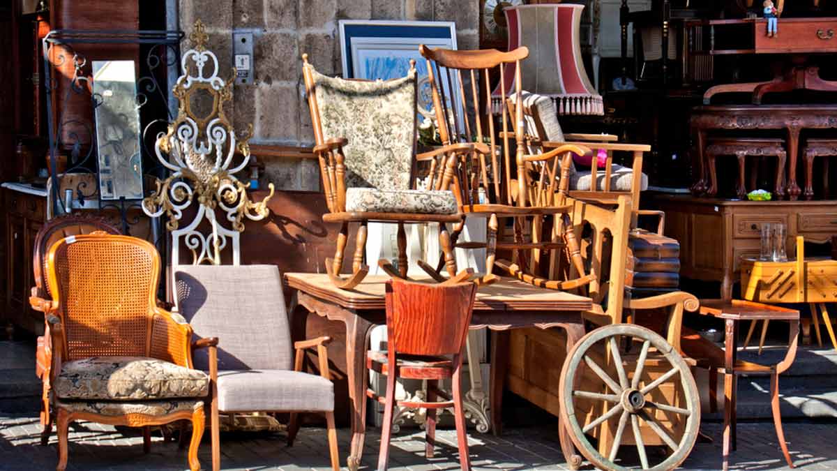 Noida furniture market prices