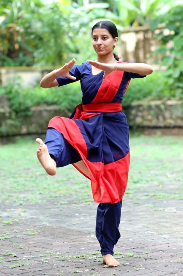 Sabari Krishna Vesham Kathakali performance