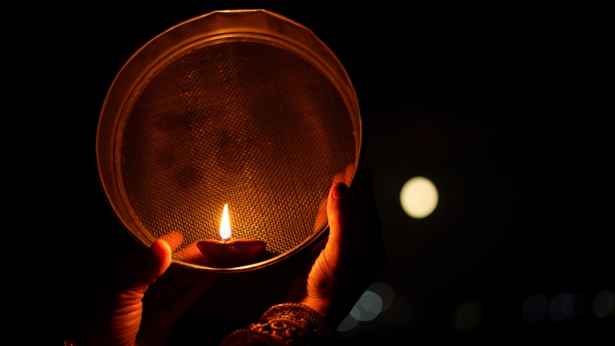 Why do some women avoid hair wash on Karwa Chauth
