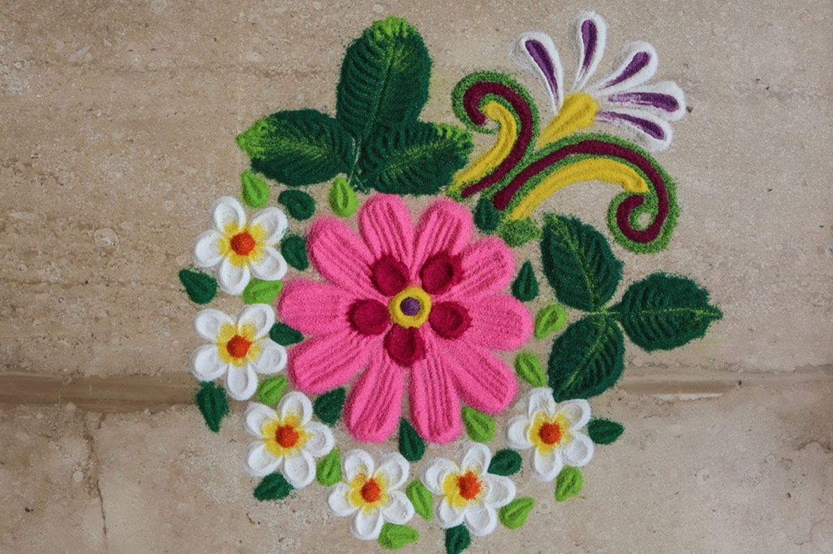 rangoli deshign flowers