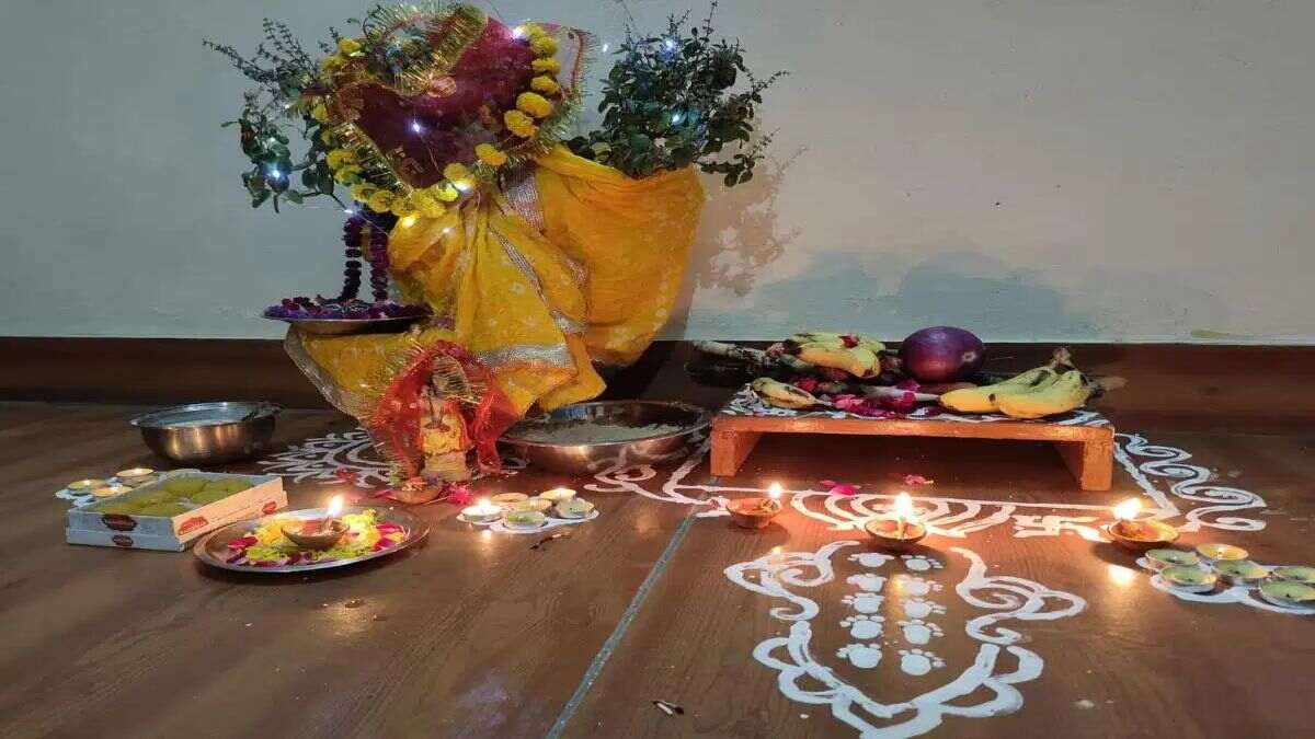 tulsi vivah ki vrat katha 2025