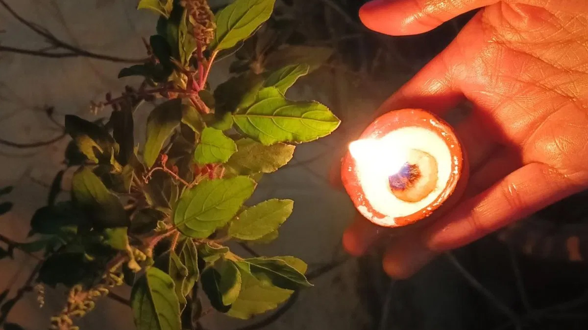tulsi vivah ke din diya jalane ke niyam