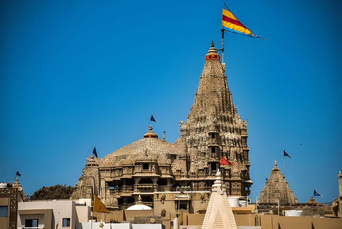 dwarkadheesha temple gujarat
