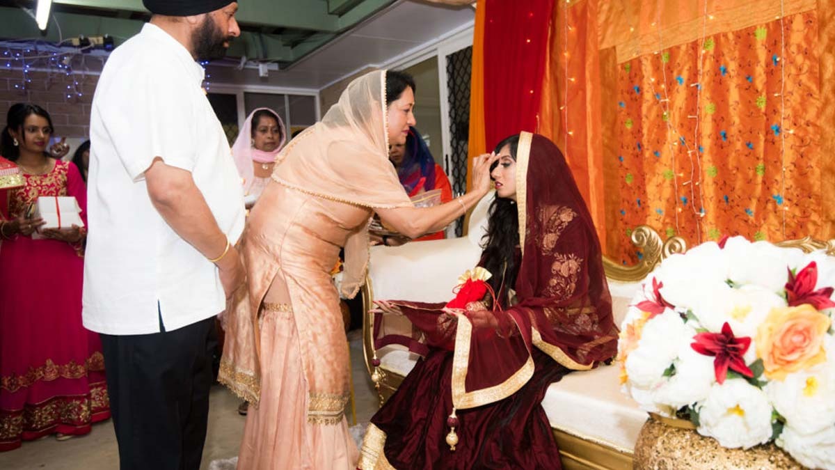 tilak roka aur sagai mein kya antar hai