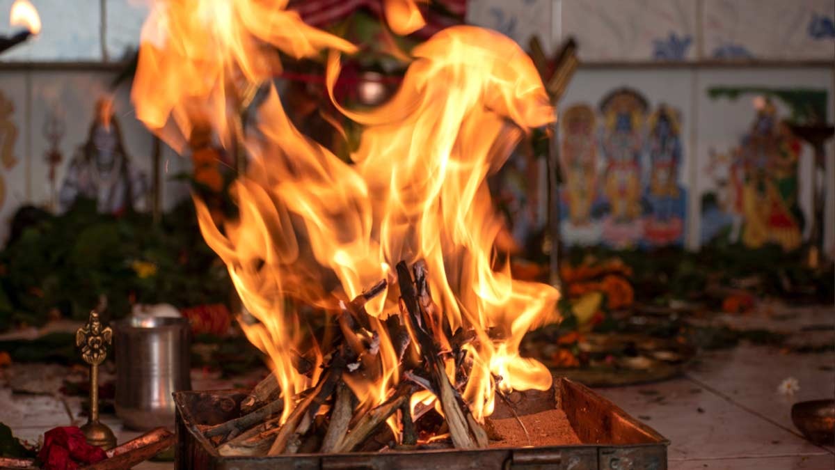 10 हजार अनुष्ठानों के बराबर है सीताराम महायज्ञ, जानें घर में करने की सही विधि और लाभ