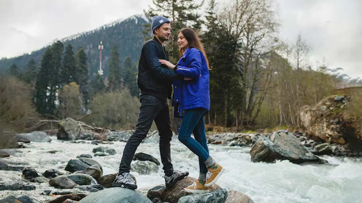 irctc december 2025 best tour packages to visit under budget