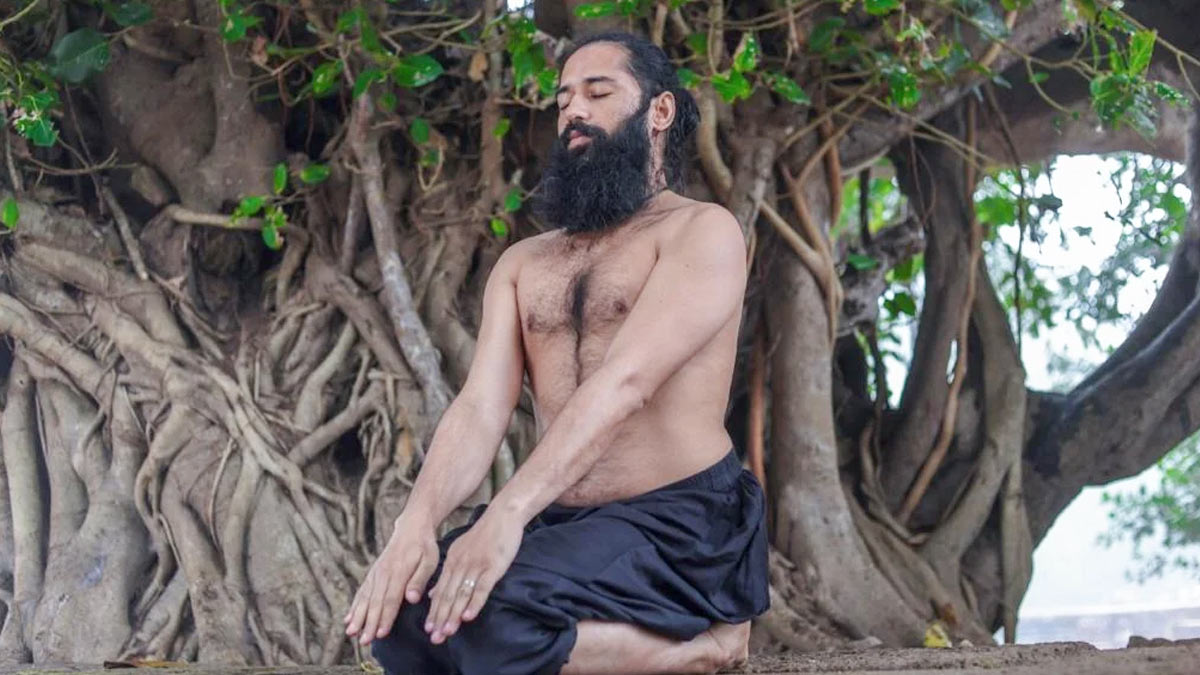 Vajrasana to control sugar level