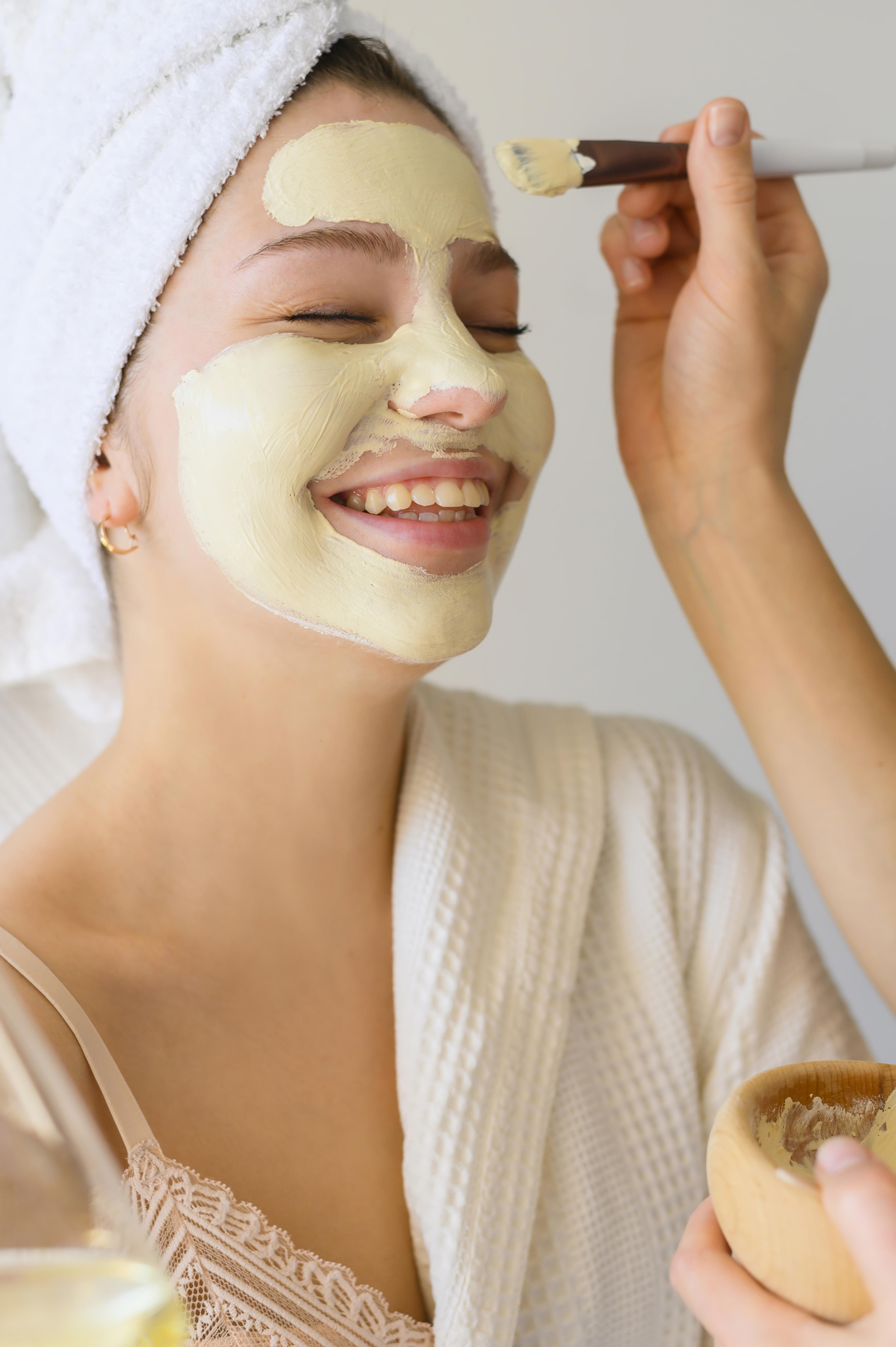 chandan and curd face mask