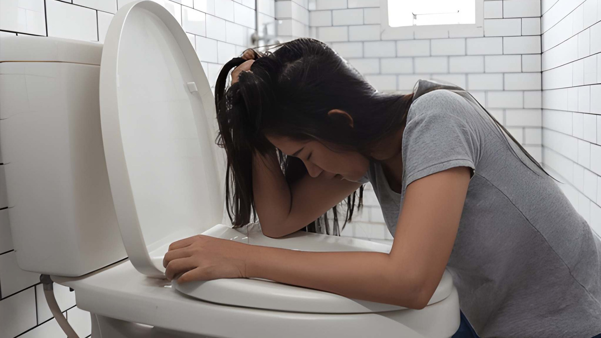 Fatima Sana Shaikh struggle with bulimia eating disorder