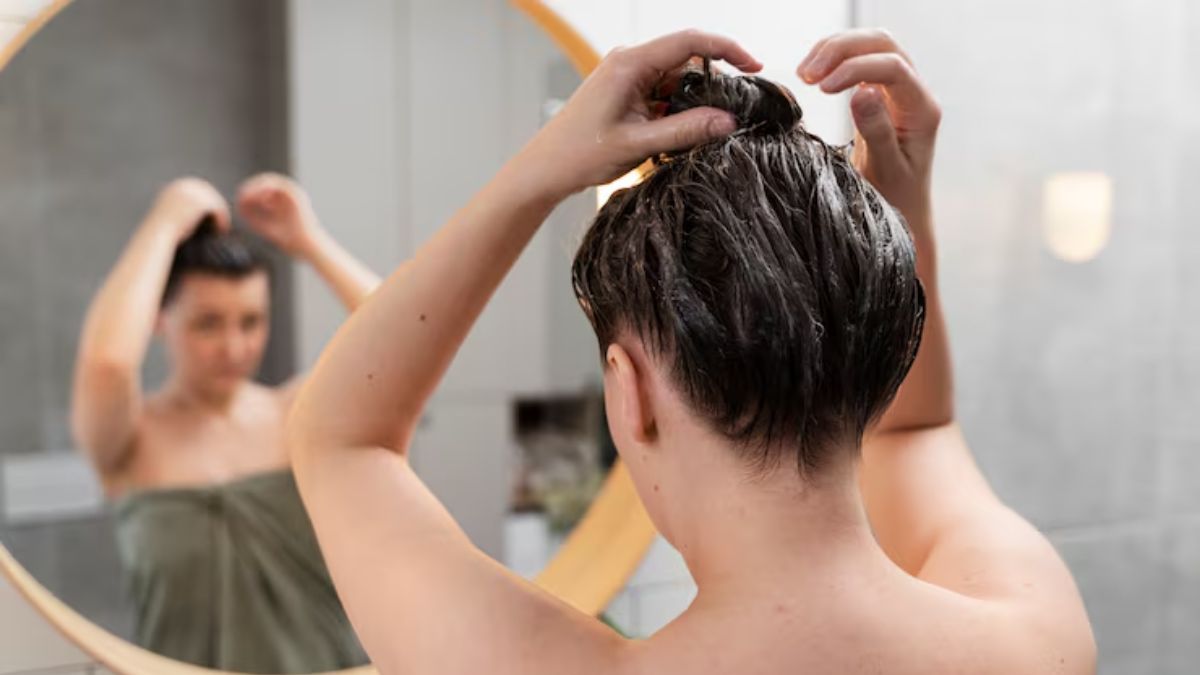 mehndi for long and shiny hair (2)