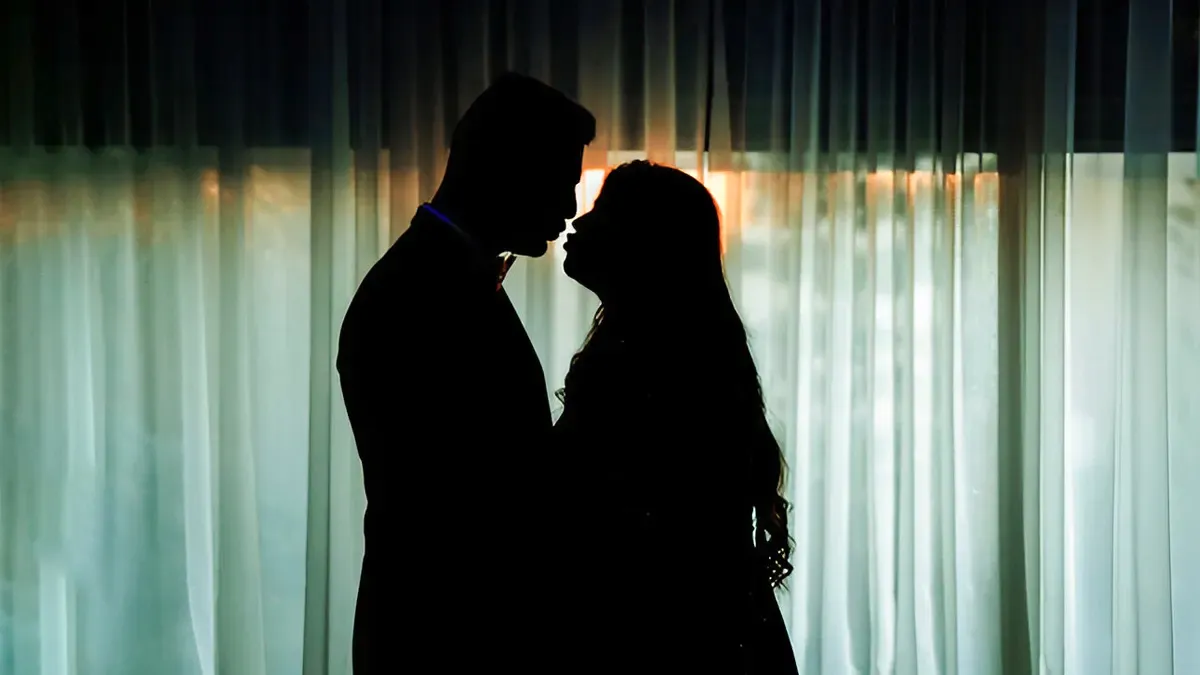 kissing bad for oral health