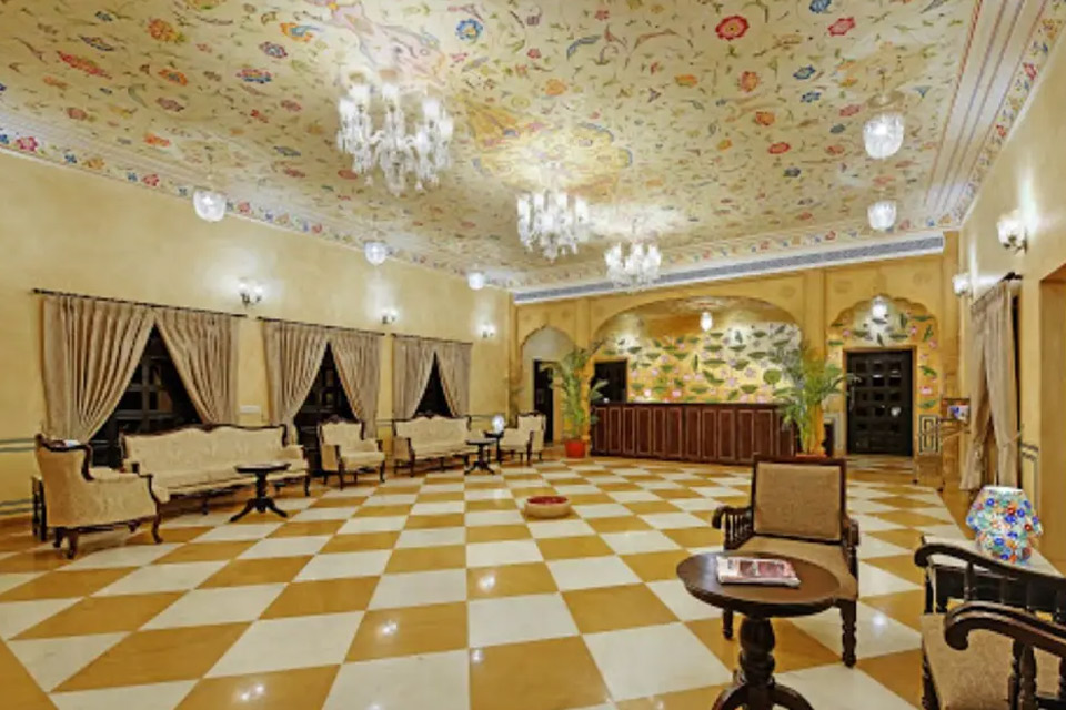 The Desert Palace (2)