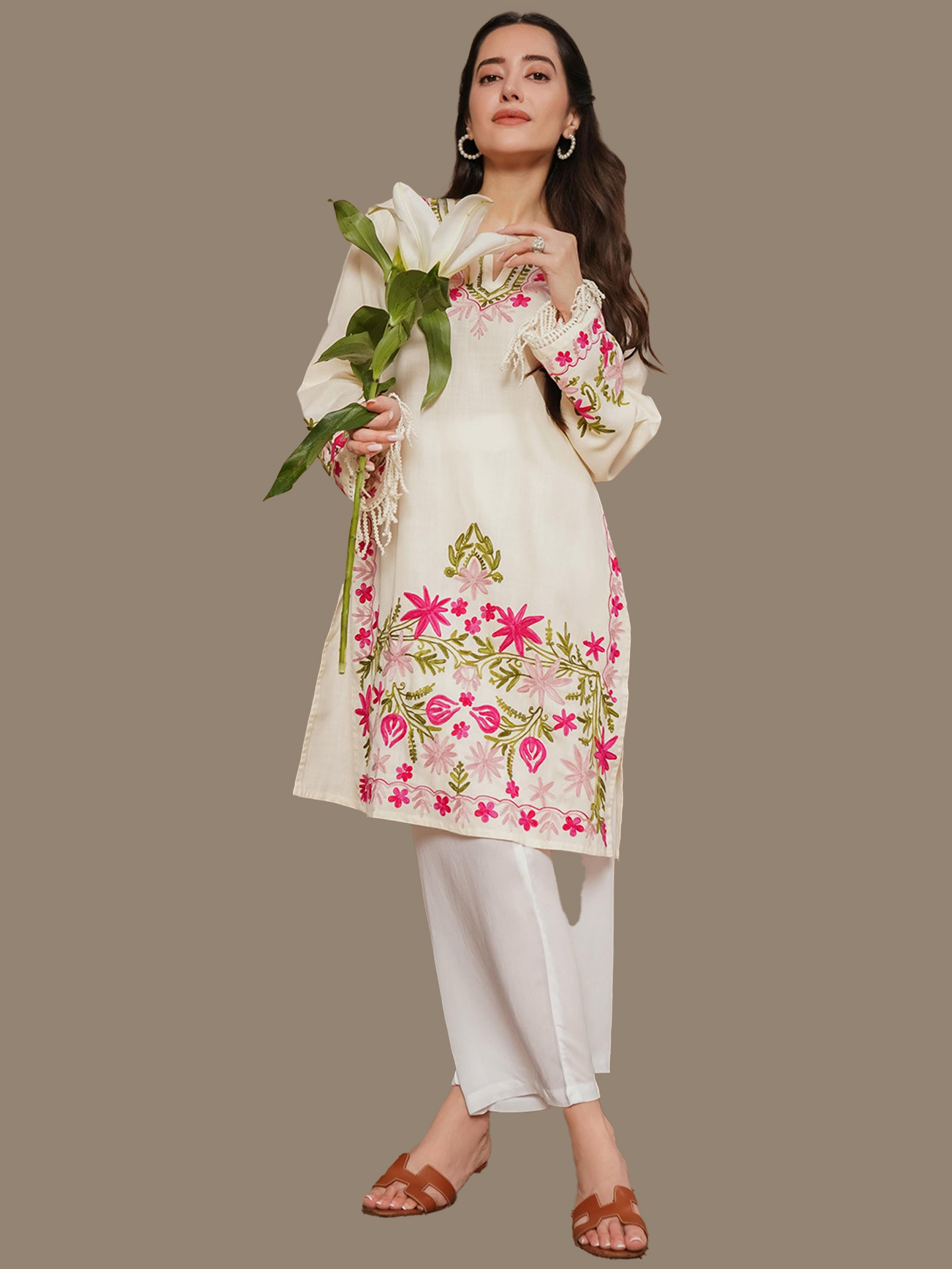 white kashmiri kurti