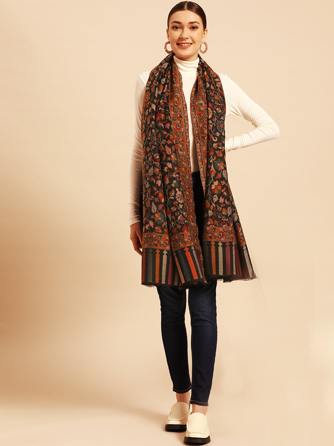 black kashmiri shawal