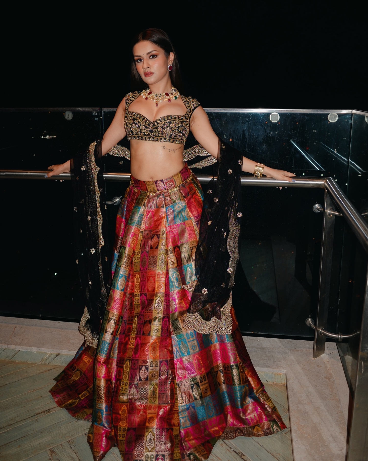 avneet lehenga