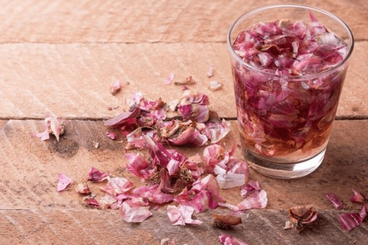 onion peel recipe to reduce grey hair